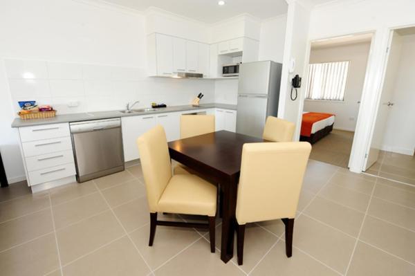 Gladstone Heights Executive Apartments ภายนอก รูปภาพ